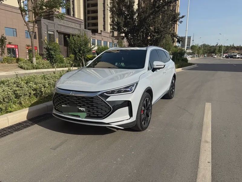 BYD Tang
