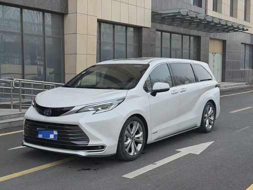 Toyota Sienna 2024