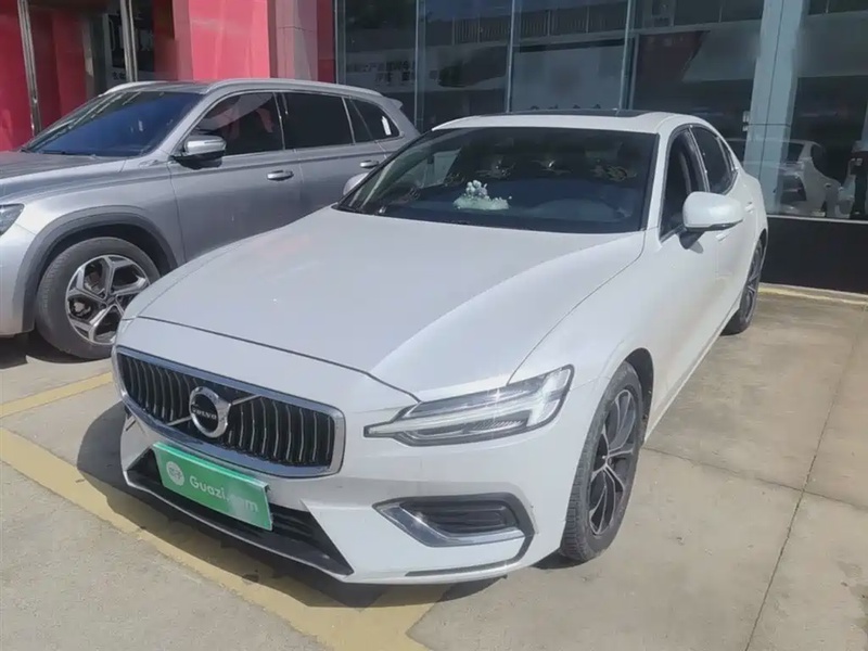 Volvo S60