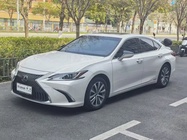 Lexus ES 2020