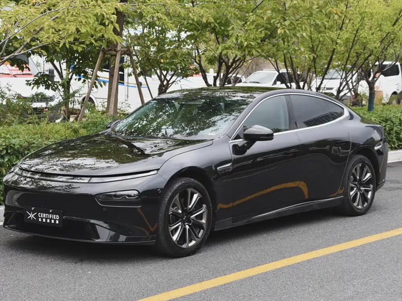 XPeng P7