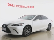 Lexus ES 2023