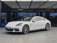 Porsche Panamera 2021