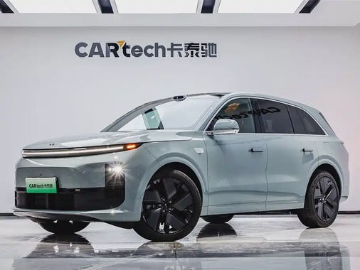 Li Auto L6 2025