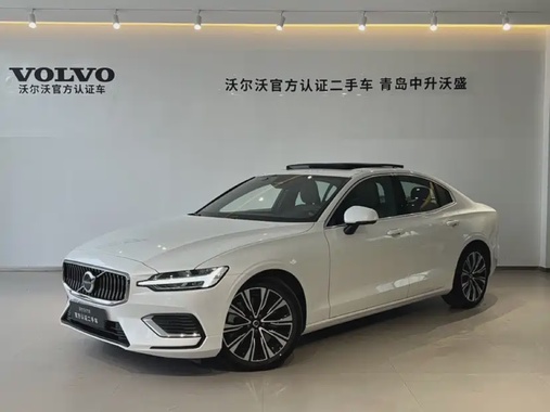 Volvo S60 2025