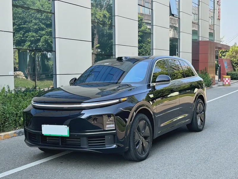 Li Auto L7