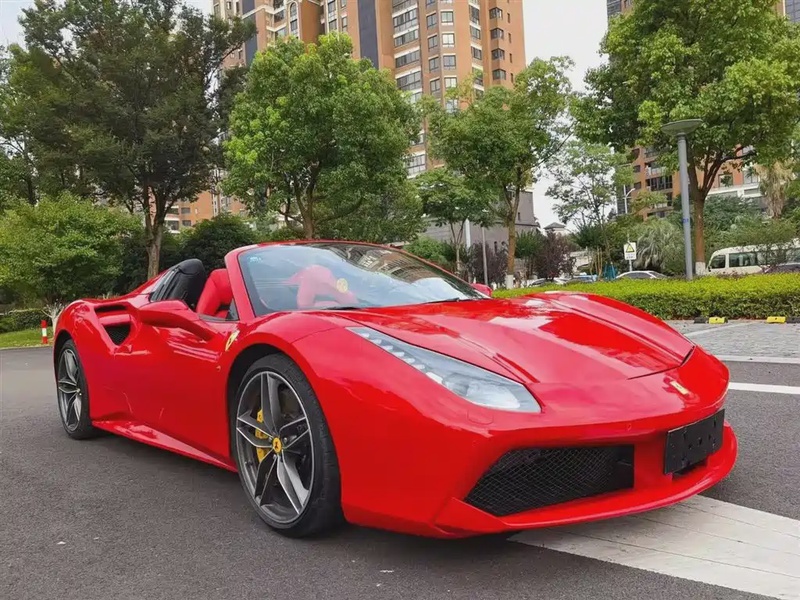 Ferrari 488