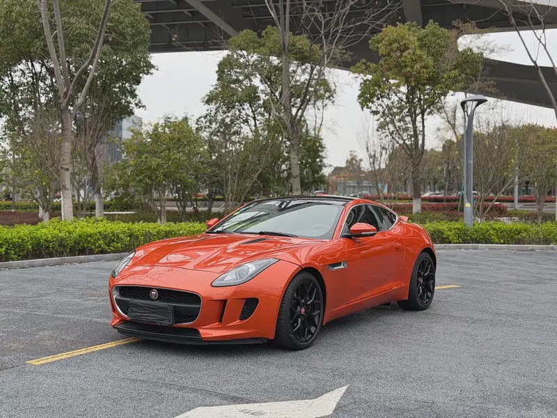 Jaguar F-TYPE