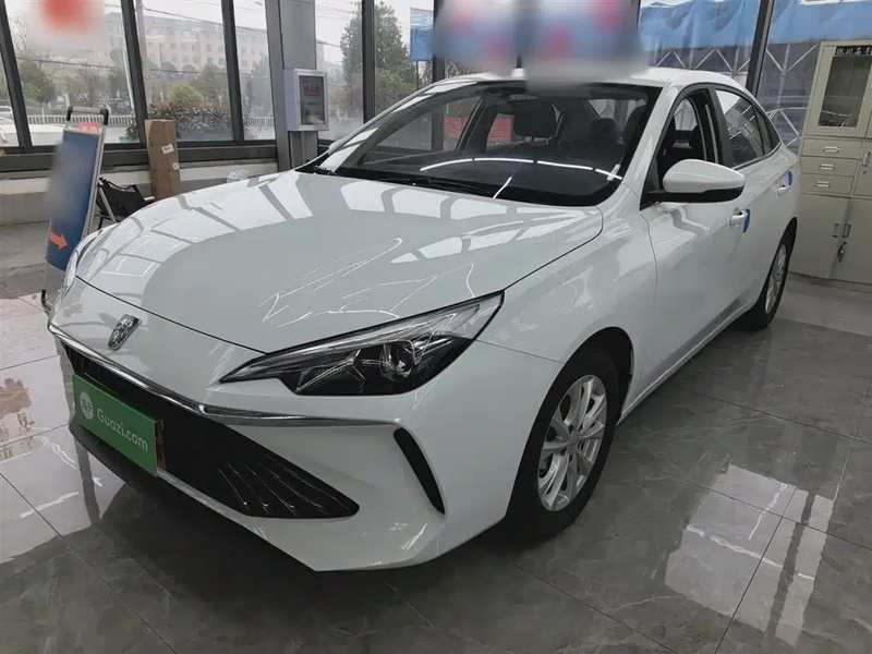Roewe i5