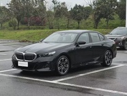 BMW 5 Series 2025
