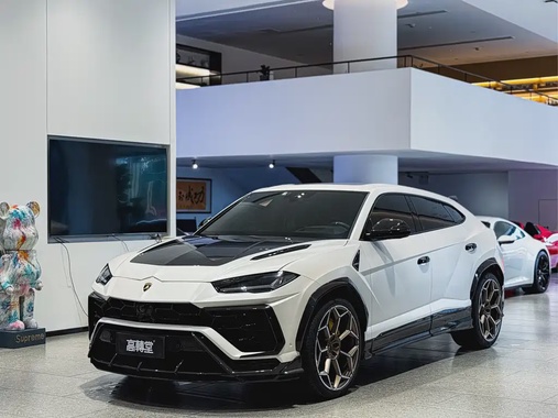 Lamborghini Urus 2022