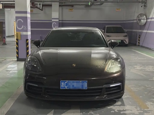 Porsche Panamera 2020