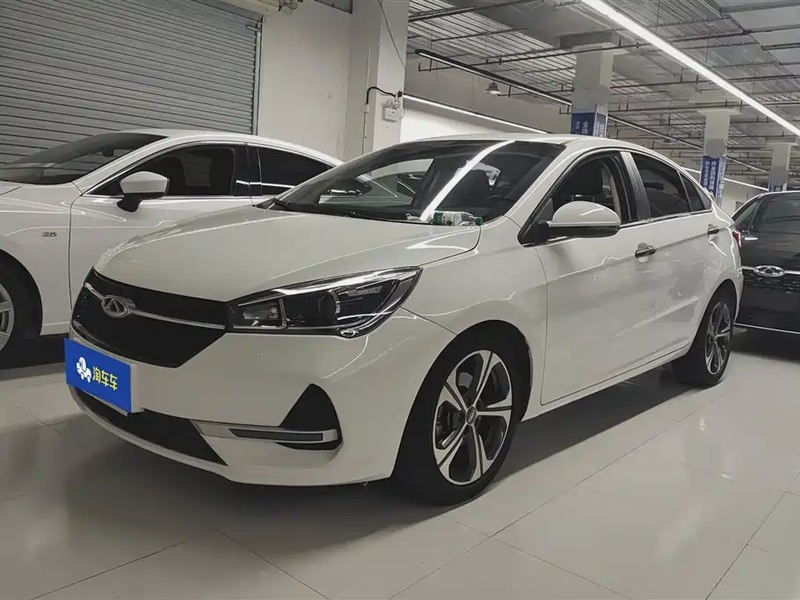 Chery Arrizo 5