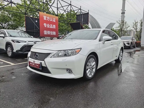 Lexus ES 2015