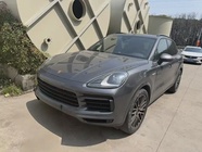 Porsche Cayenne 2021