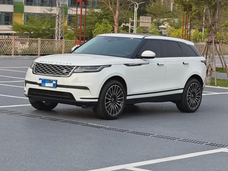 Land Rover Velar