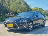 Lexus ES 2020