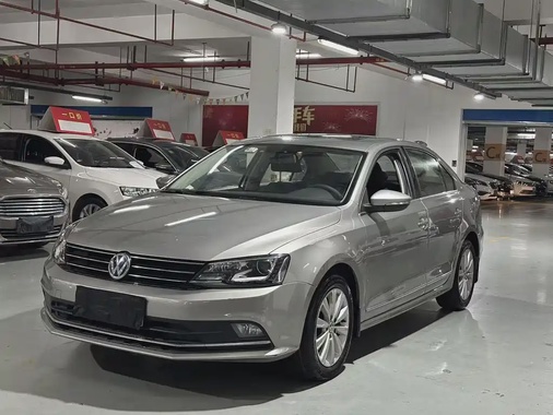 Volkswagen Sagitar 2015