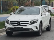 Mercedes-Benz GLA-Class 2015