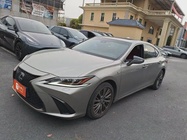 Lexus ES 2021