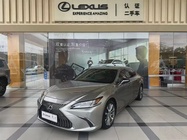 Lexus ES 2019