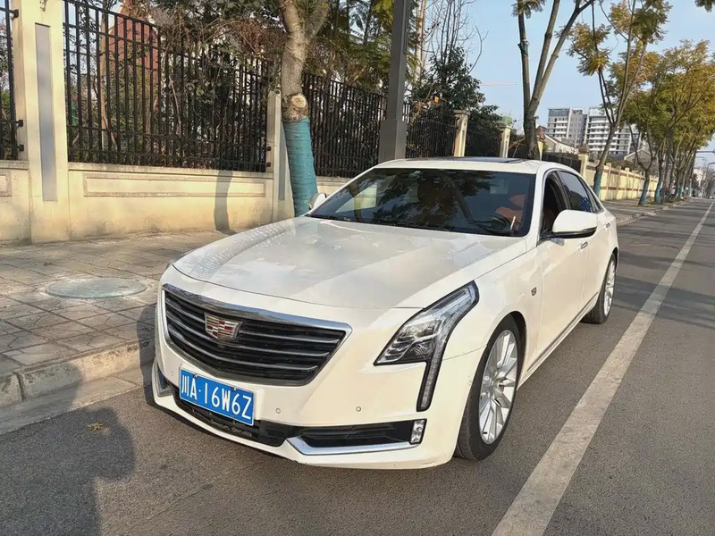 Cadillac CT6