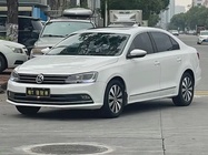 Volkswagen Sagitar 2016