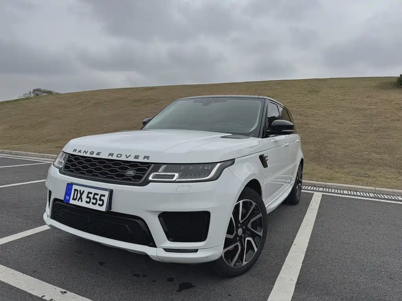Land Rover Sport