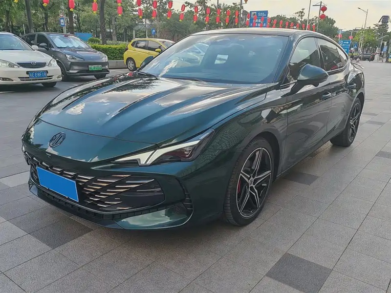 MG MG7