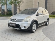 Nissan Livina 2010