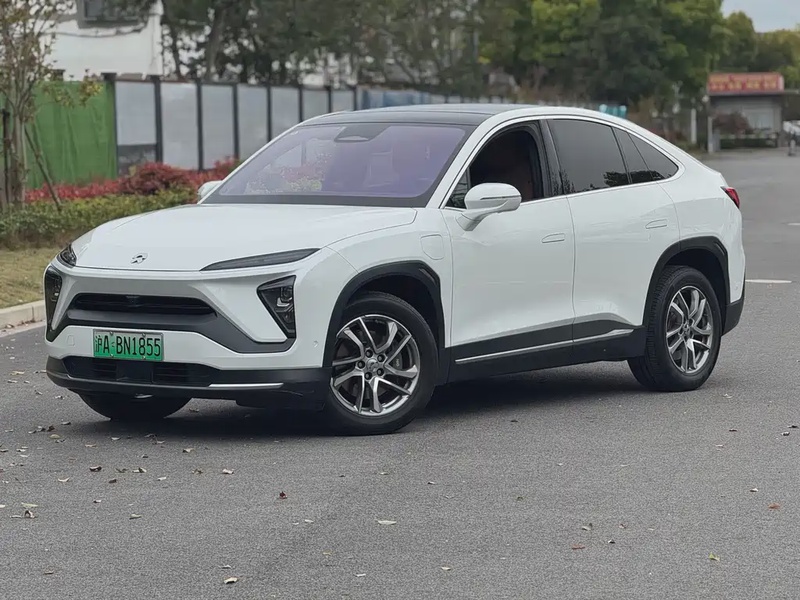 NIO EC6