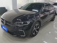 Volkswagen Passat 2024