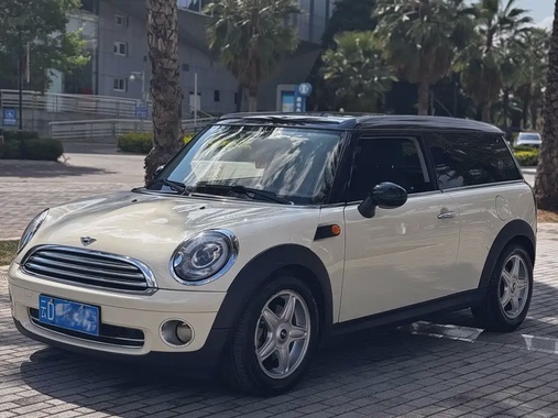 MINI Clubman 2010
