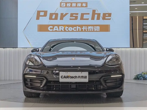Porsche Panamera 2023