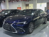 Lexus ES 2025