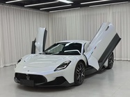 Maserati MC20 2022
