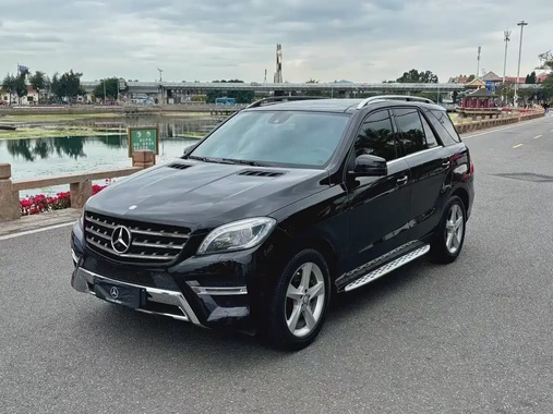 Mercedes-Benz M-Class 2014