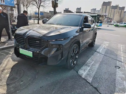 BMW XM 2025