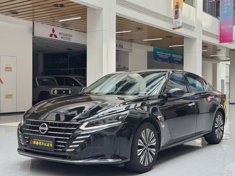 Nissan Teana