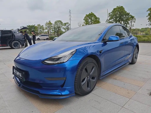 Tesla Model 3 2020