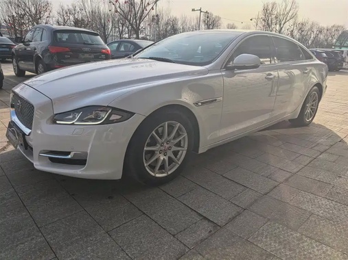 Jaguar XJ 2017