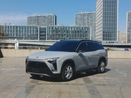 NIO ES8 2021