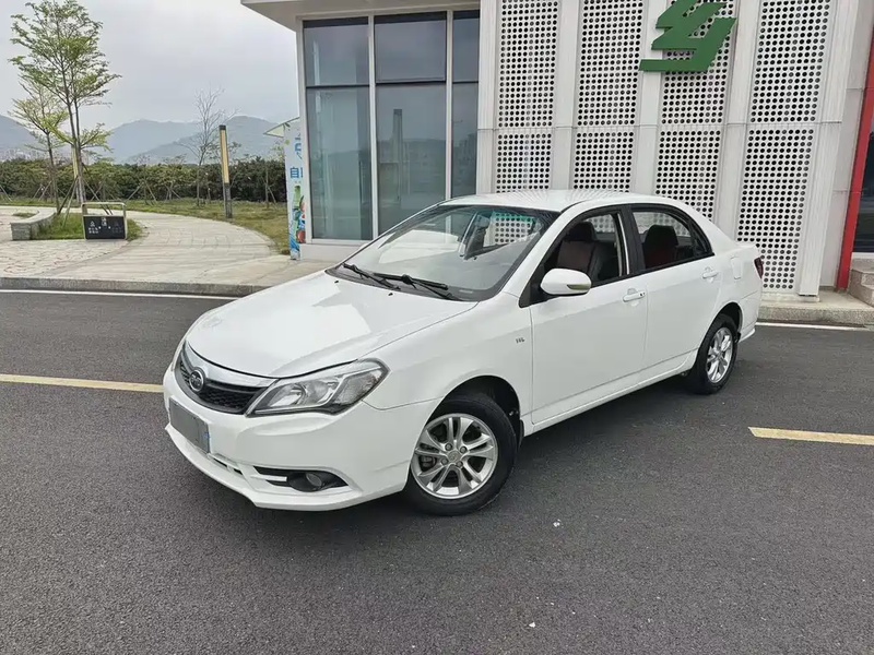 BYD F3
