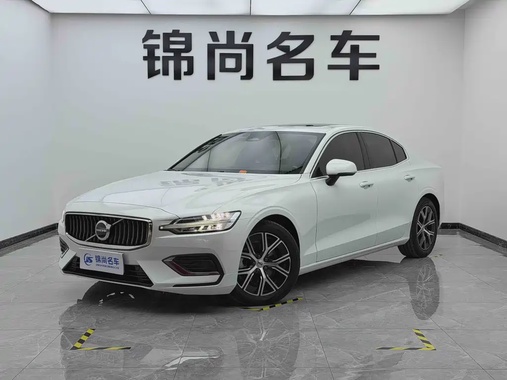 Volvo S60 2022