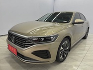 Volkswagen Passat 2022