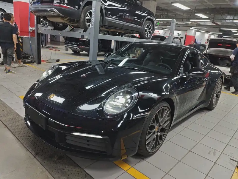 Porsche 911