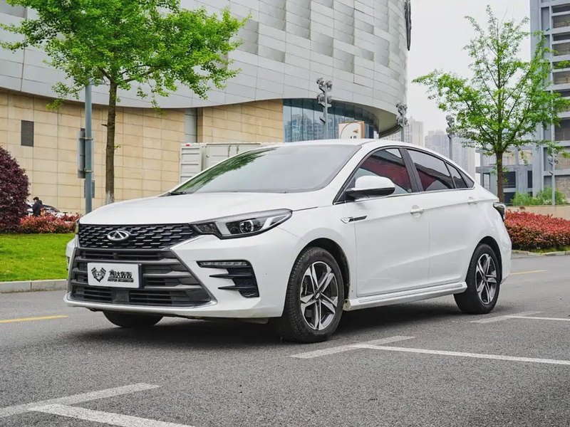 Chery Arrizo 5