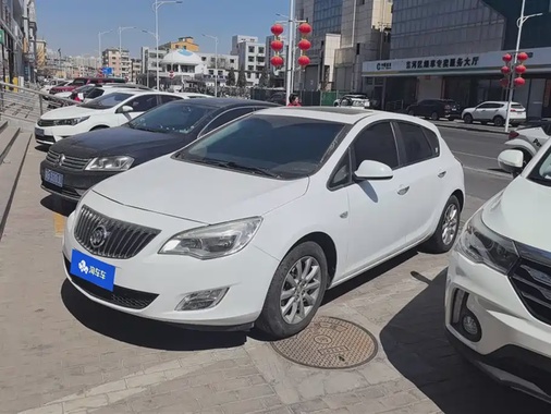 Buick Excelle 2013