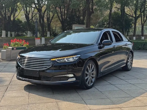 Ford Taurus 2020