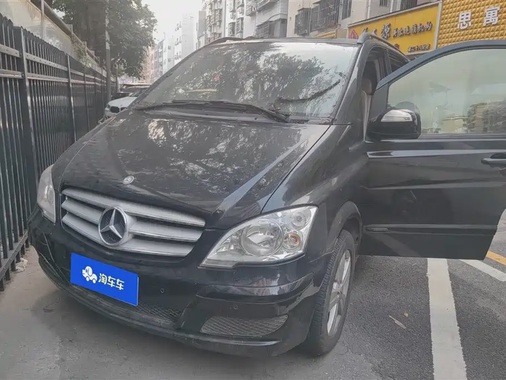 Mercedes-Benz Viano 2011